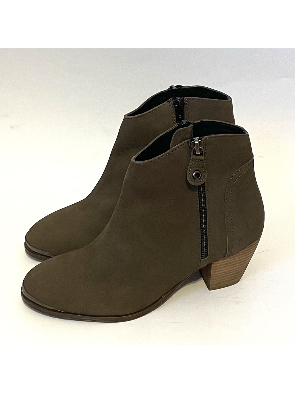 Diba Pointed Western Metal Toe Zipper Bootie Boots Green Size 7.5 NEW